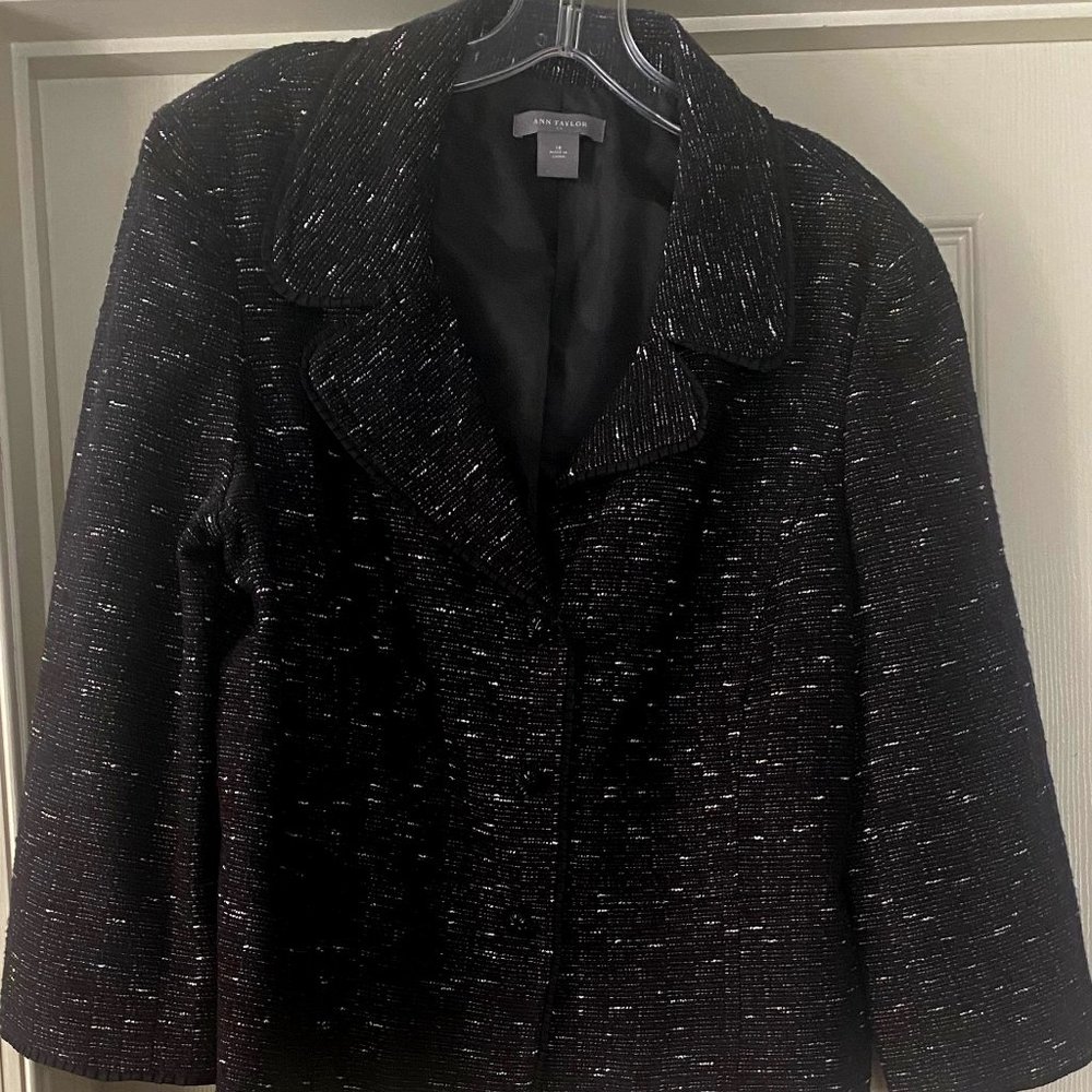 Ann Taylor fully-lined blazer, black with white specks